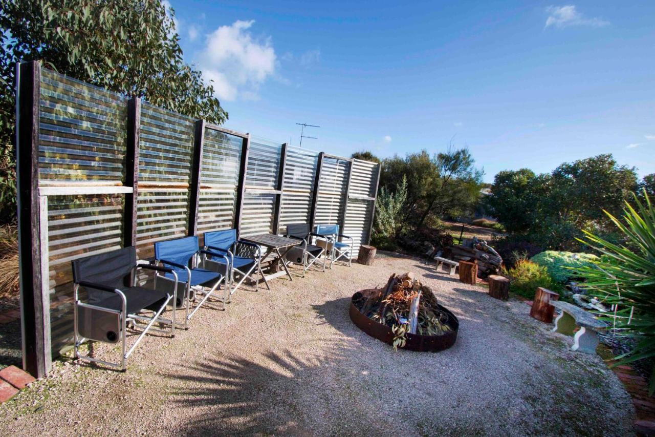 Coorong Cabins Meningie Экстерьер фото